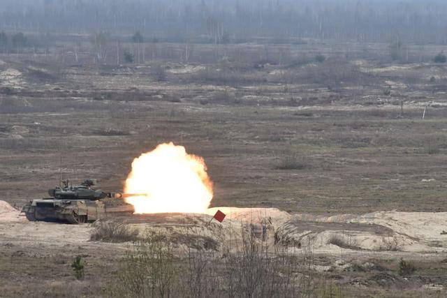 Làn gió mới - T-84 Ukraine lần đầu tham dự đua xe tăng châu Âu Làn gió mới - T-84 Ukraine lần đầu tham dự đua xe tăng châu Âu